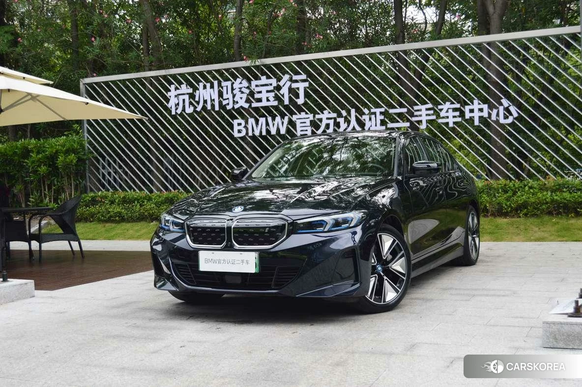 BMW i3 2023 Черный из Китая