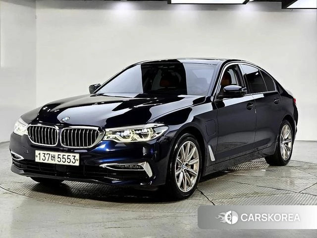 BMW 5 Series (G30) 2019 Синий из Кореи