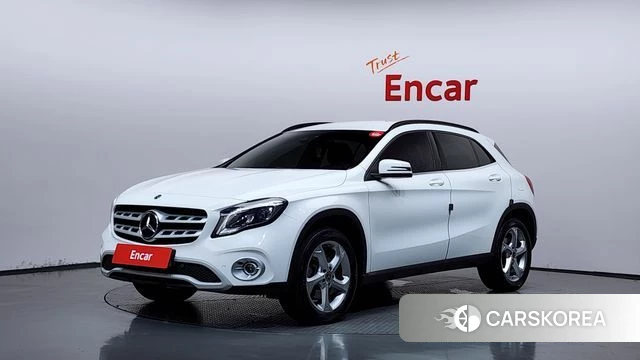 Mercedes-Benz GLA-Class X156 2019 Белый из Кореи