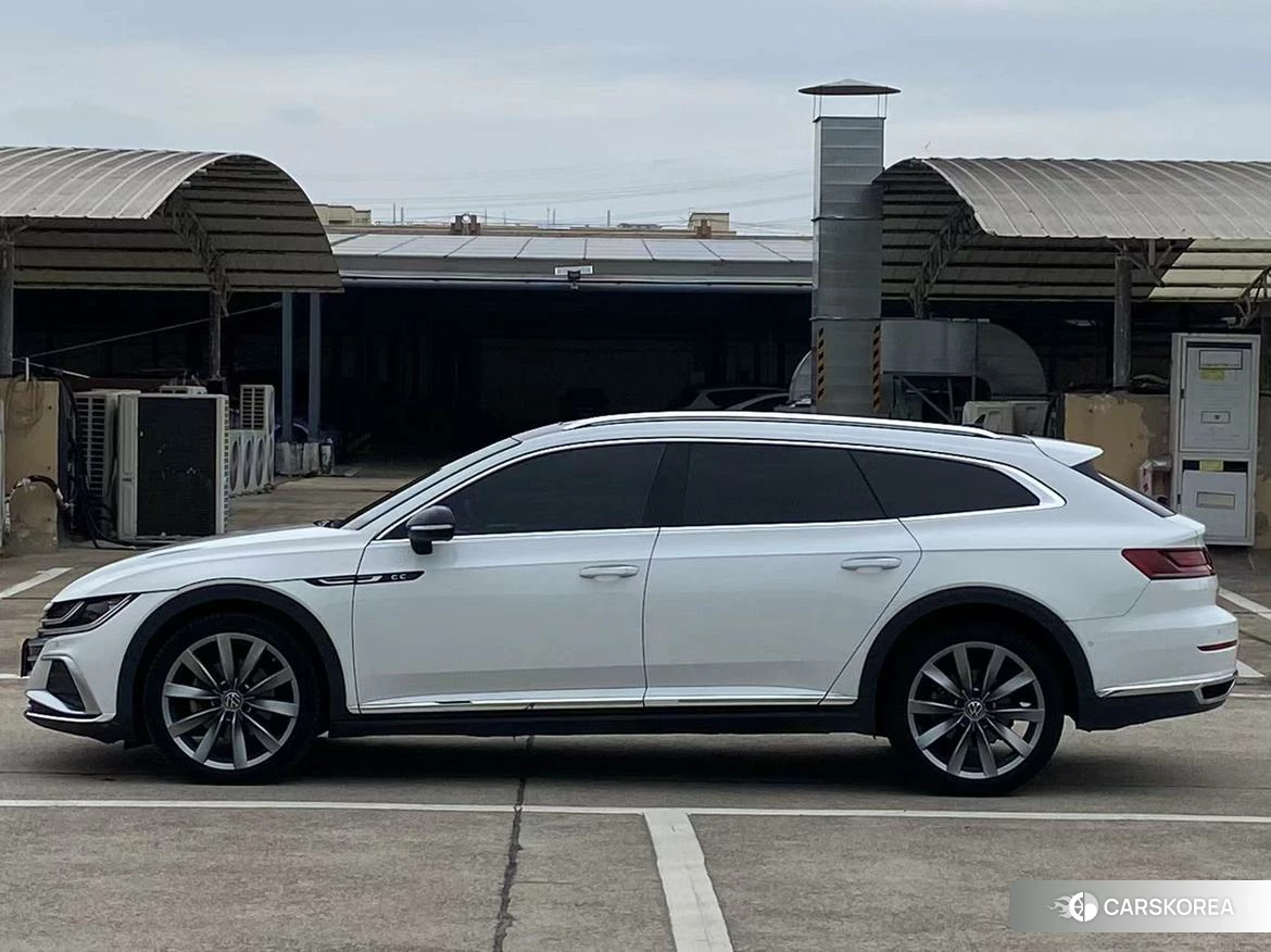 Volkswagen CC 2020 Белый из Китая