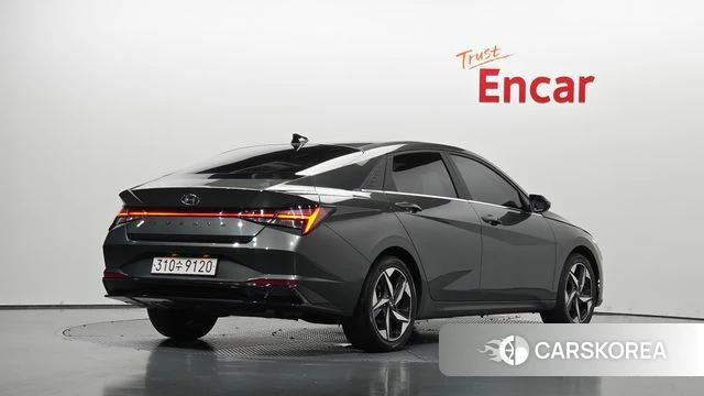 Hyundai Avante Hybrid (CN7) 2022 Серый из Кореи