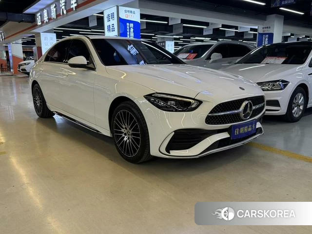 Mercedes-Benz Class C 2023 Белый из Китая