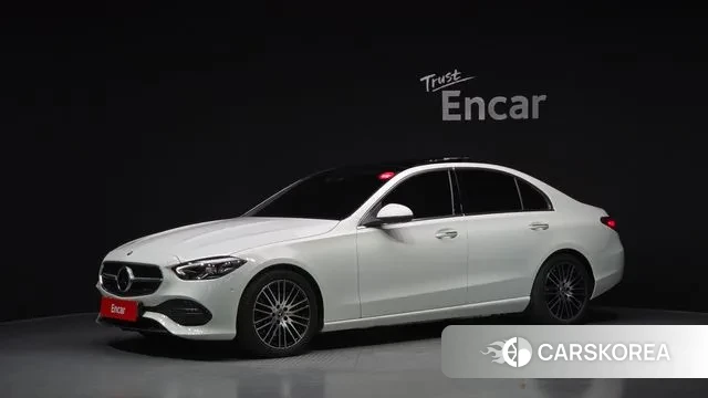 Mercedes-Benz C-Class W206 2023 Белый из Кореи