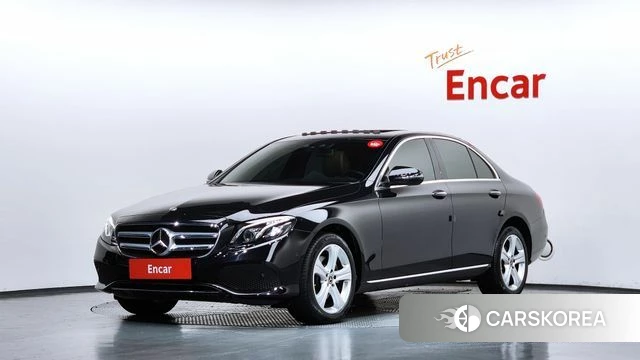 Mercedes-Benz E-Class W213 2018 Черный из Кореи