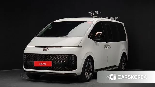 Hyundai Staria 2024 Белый из Кореи