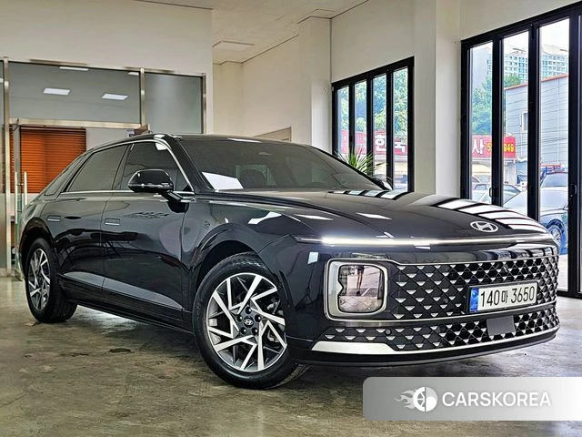 Hyundai Grandeur (GN7) 2023 Черный из Кореи