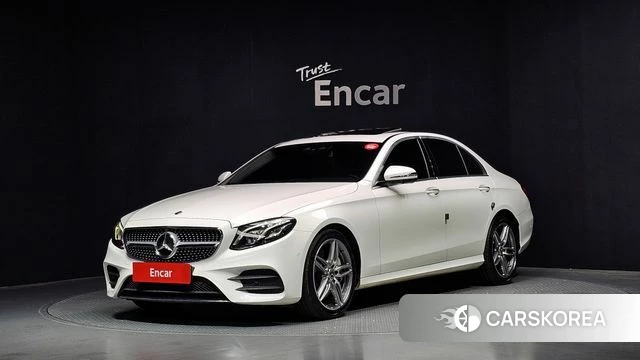 Mercedes-Benz E-Class W213 2019 Белый из Кореи