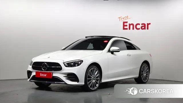 Mercedes-Benz E-Class W213 2022 Белый из Кореи