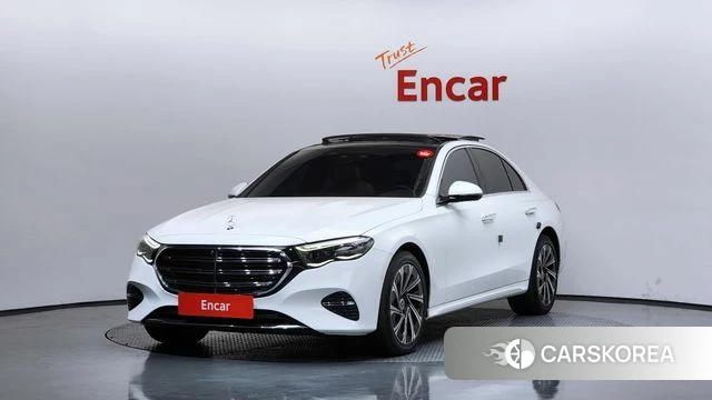 Mercedes-Benz E-Class W214 2024 Белый из Кореи