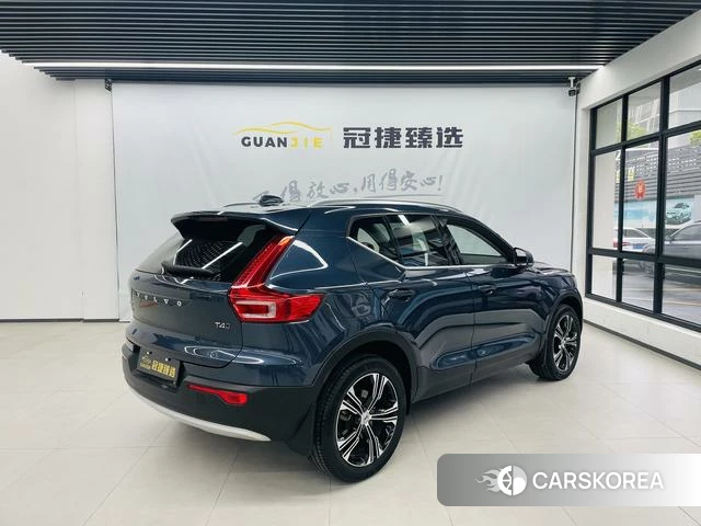 Volvo XC40 2020 Синий из Китая