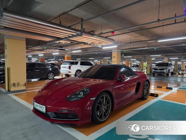 Porsche 718 Boxster 2021 Красный из Кореи