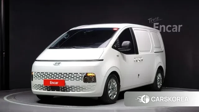 Hyundai Staria 2023 Белый из Кореи