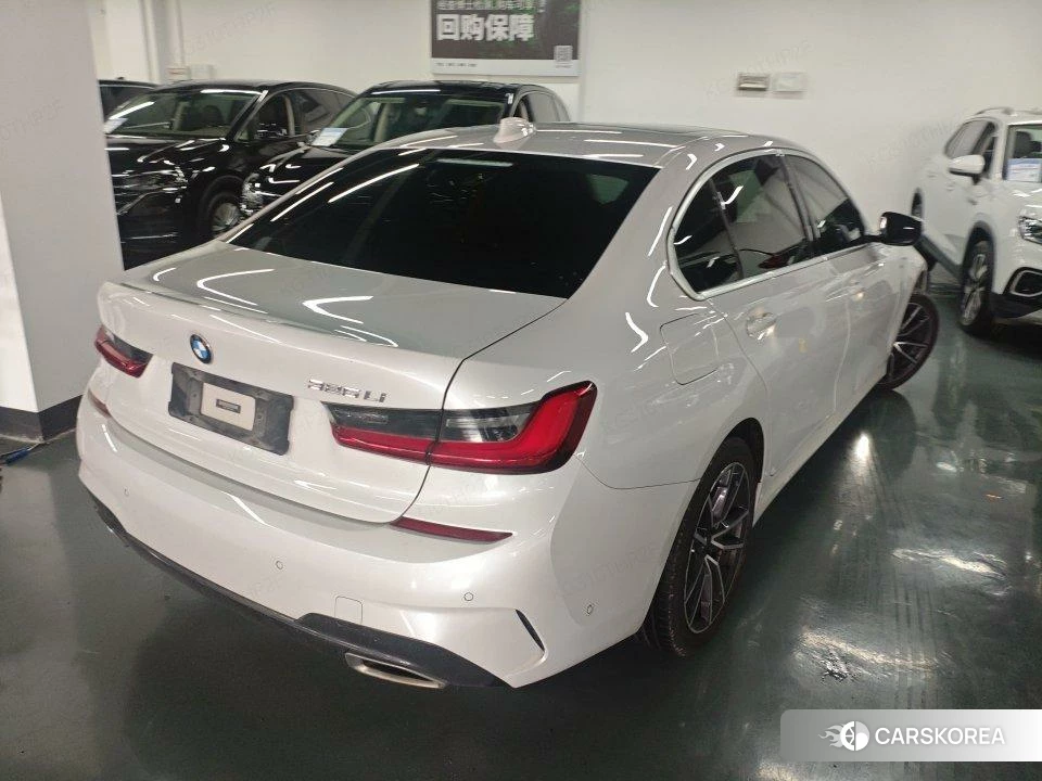 BMW 3 series 2021 Белый из Китая