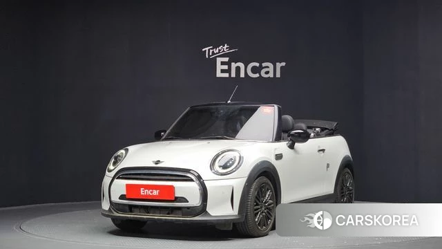 Mini Cooper Convertible 2023 Белый из Кореи