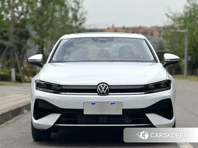 Volkswagen Sagitar 2026 Белый из Китая