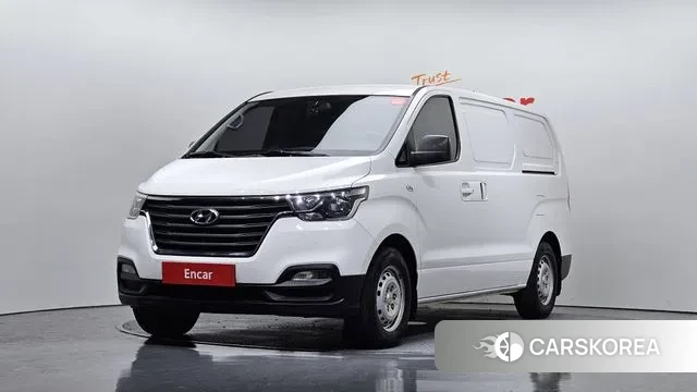 Hyundai The New Grand Starex 2021 Белый из Кореи