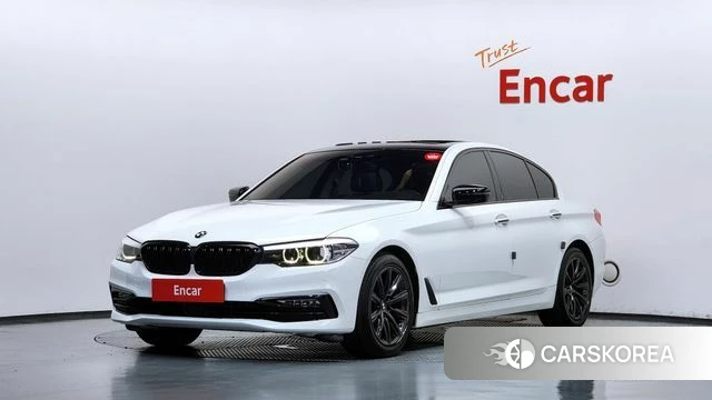 BMW 5 Series (G30) 2018 Белый из Кореи