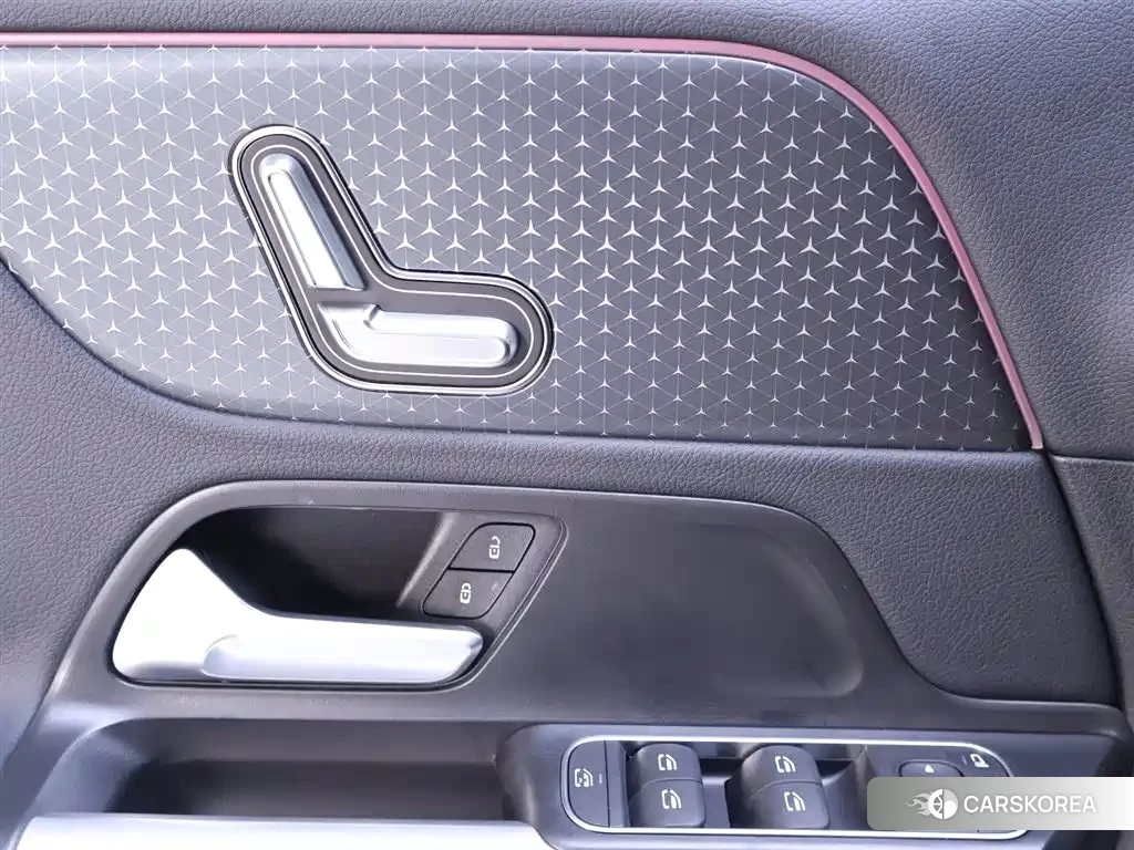 Mercedes-Benz GLB 2025 Черный из Китая