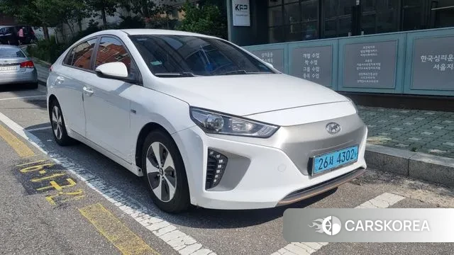 Hyundai Ionic Electric 2018 Белый из Кореи