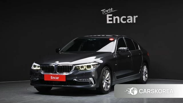 BMW 5 Series (G30) 2018 Серый из Кореи