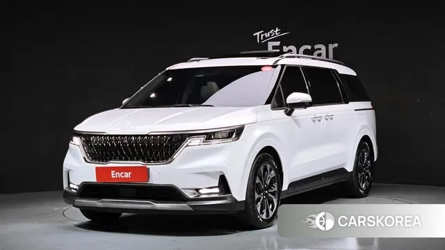 Kia Carnival 4th generation 2023 Белый из Кореи