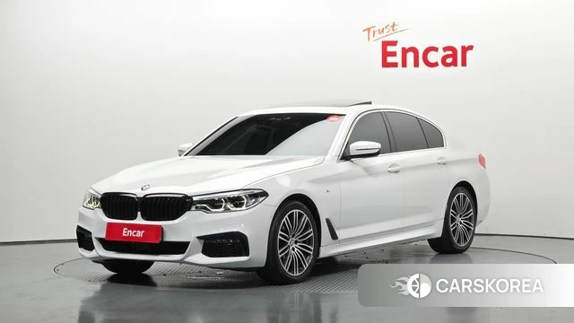 BMW 5 Series (G30) 2019 Белый из Кореи
