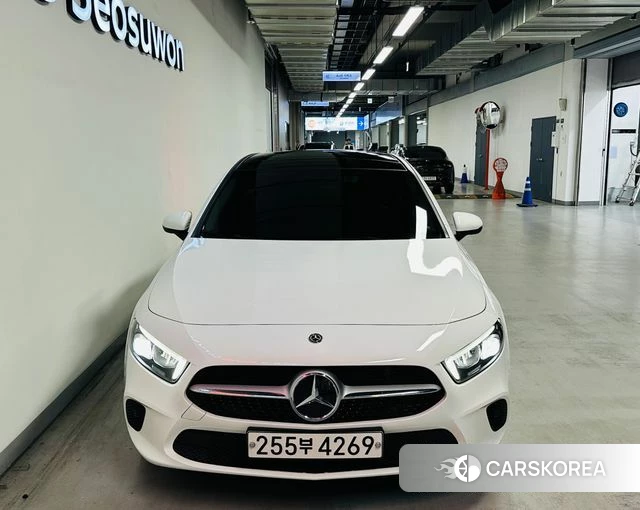 Mercedes-Benz A-Class W177 2020 Белый из Кореи