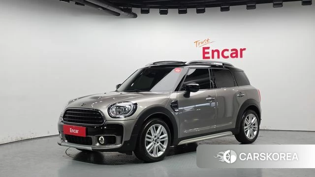 Mini Cooper Countryman 2020 Песочный из Кореи