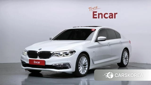 BMW 5 Series (G30) 2018 Белый из Кореи