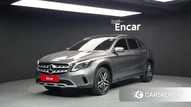Mercedes-Benz GLA-Class X156 2018 Серый из Кореи