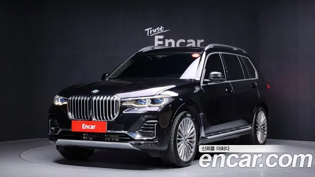 BMW X7 (G07) 2021 Черный из Кореи