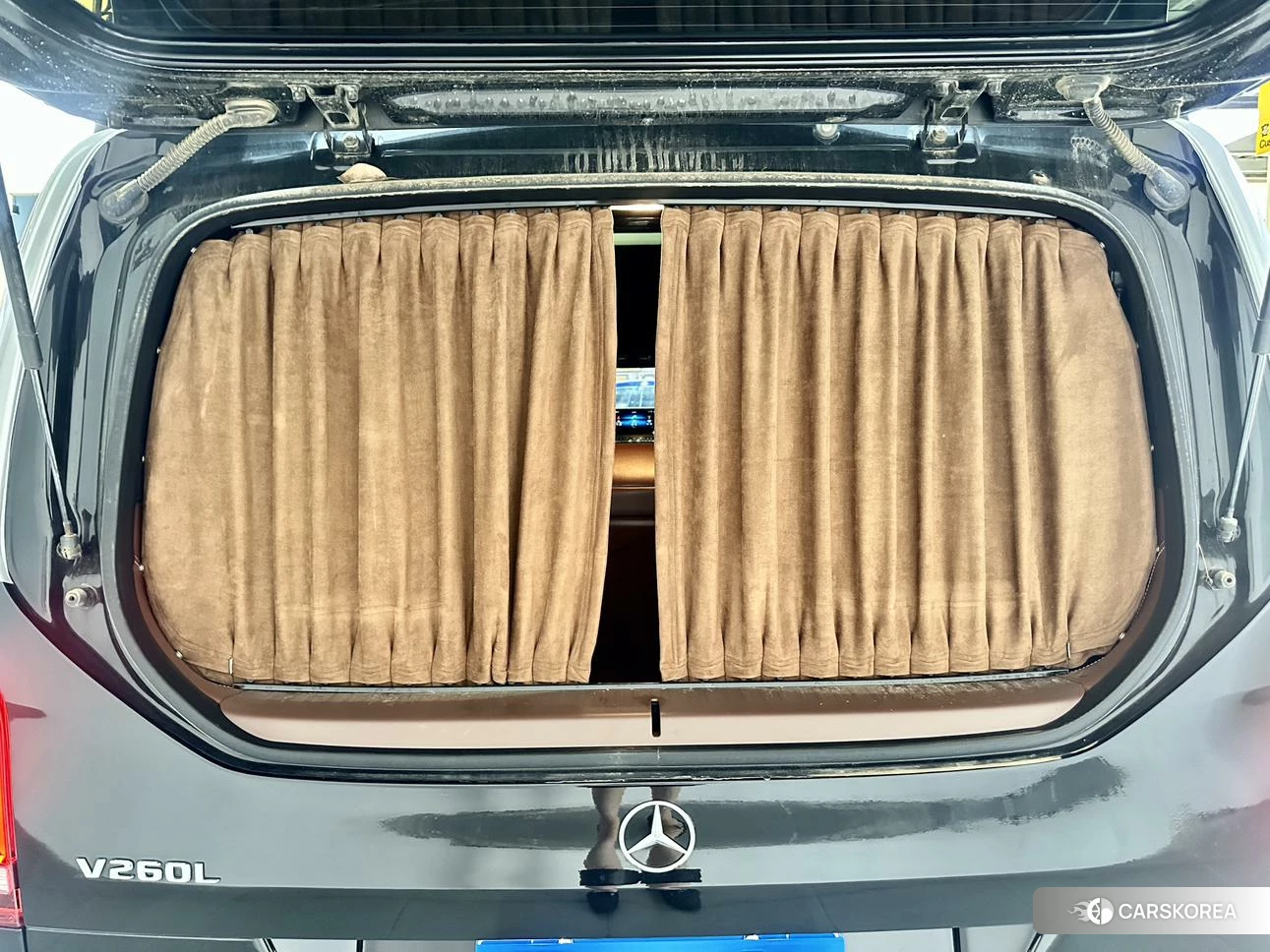 Mercedes-Benz V-class 2021 Черный из Китая