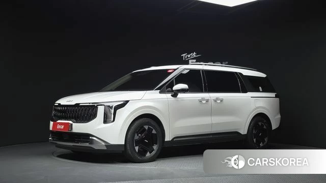 Kia The New Carnival 4th Generation 2025 Белый из Кореи