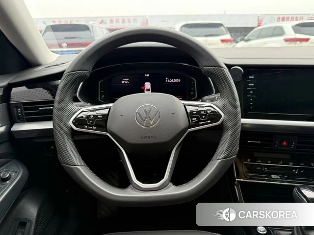 Volkswagen Passat 2024 Черный из Китая
