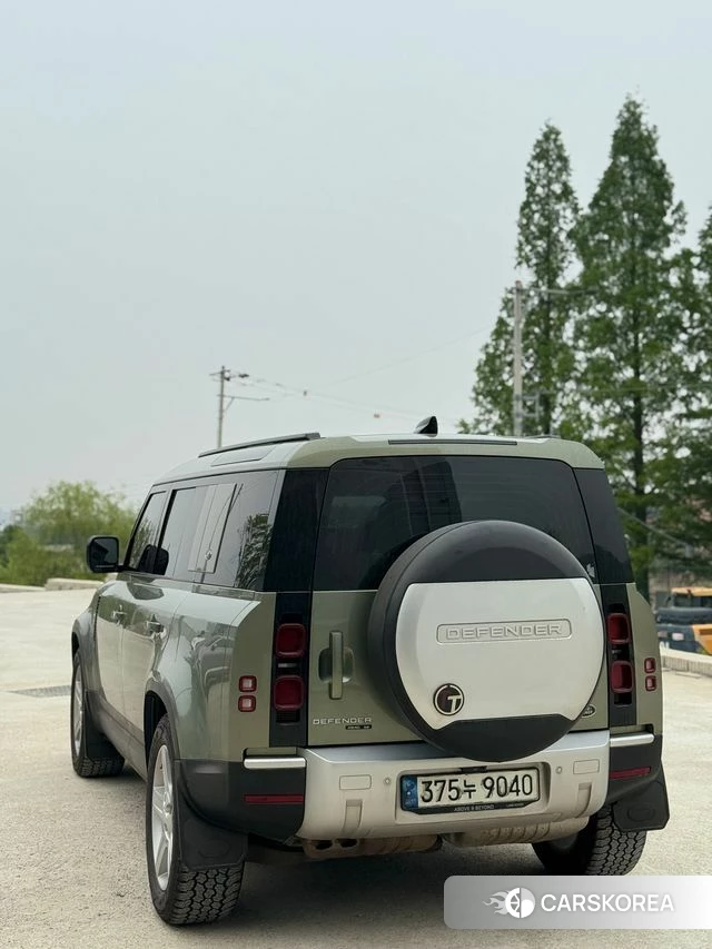 Land Rover Defender (L663) 2020 Цвет тростника из Кореи