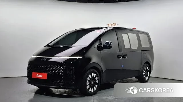 Hyundai Staria 2025 Черный из Кореи