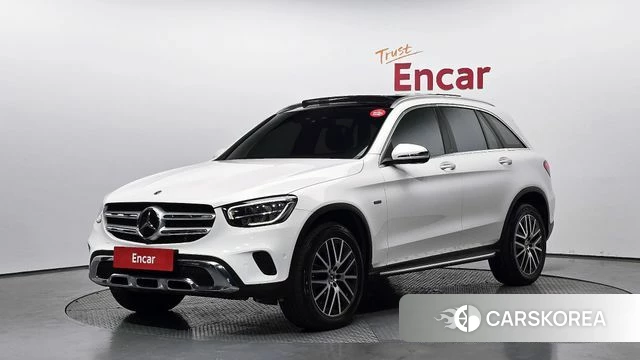 Mercedes-Benz GLC-Class X253 2021 Белый из Кореи