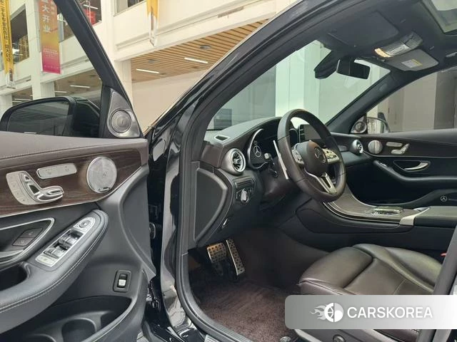 Mercedes-Benz GLC 2021 Черный из Китая