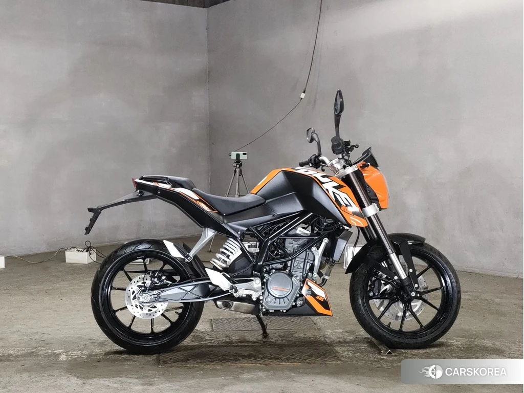 Проданный KTM 200 DUKE 2013 из Японии