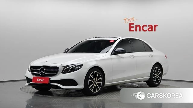 Mercedes-Benz E-Class W213 2020 Белый из Кореи
