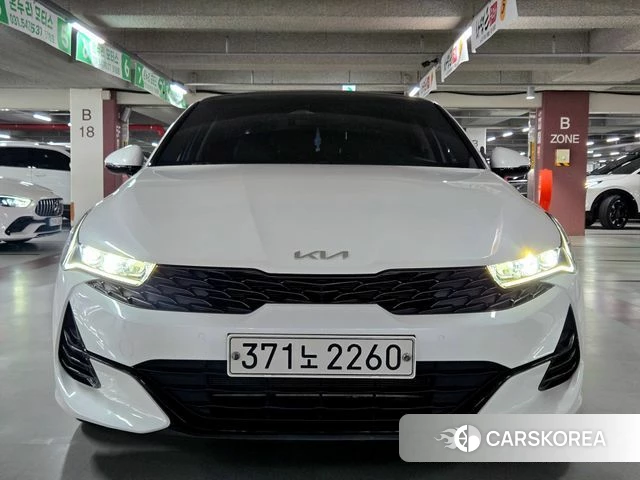 Kia K5 3rd generation 2021 Белый из Кореи