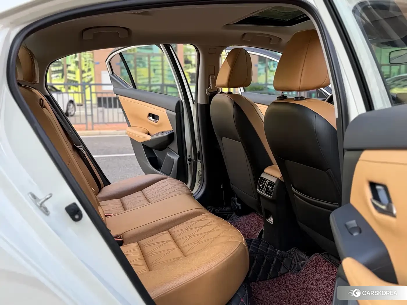 Nissan Sylphy 2022 Белый из Китая