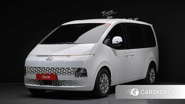 Hyundai Staria 2021 Белый из Кореи