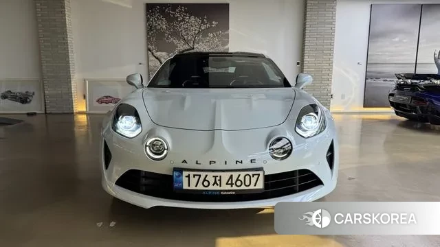 Renault Alpin 2021 Белый из Кореи