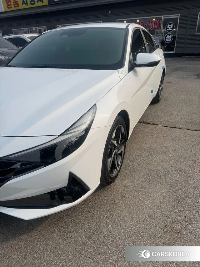 Hyundai Avante (CN7) 2022 Белый из Кореи