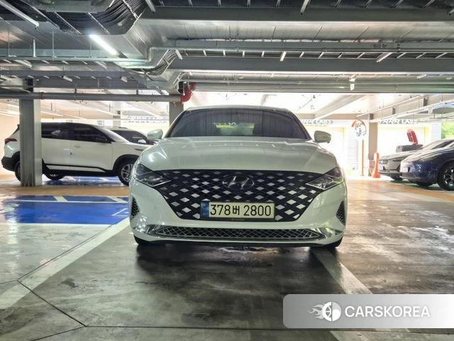 Hyundai The New Grandeur IG Hybrid 2021 Белый из Кореи