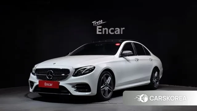 Mercedes-Benz E-Class W213 2020 Белый из Кореи