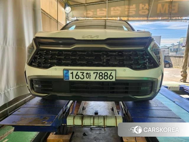 Kia Sportage 5th Generation Hybrid 2023 Белый из Кореи