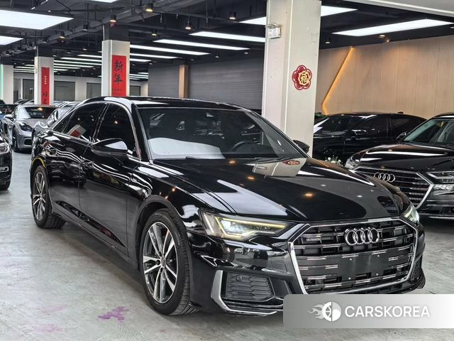 Audi A6L 2021 Черный из Китая