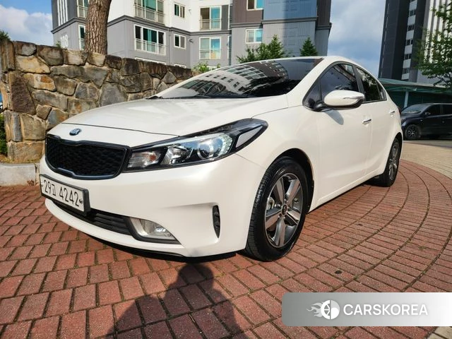 Kia The New K3 2018 Жемчужный цвет из Кореи